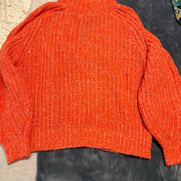 Anthropologie Coral V-Neck Sweater - Picture 6 of 6